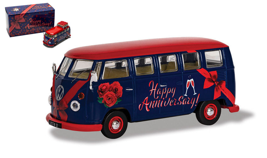 VW Camper Happy Anniversary 1:43 DS Modellismo VW Camper Happy Anniversary scala 1:43 Corgi
