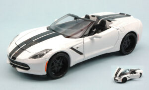 Chevrolet Corvette Stingray 2014 scala 1:24