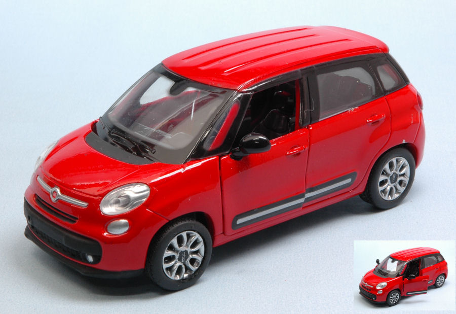 Fiat 500L Red 1:32 DS Modellismo Fiat 500L Red scala 1:32