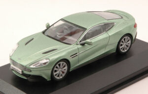 Aston Martin Vanquish Coupe 2001 scala 1:43