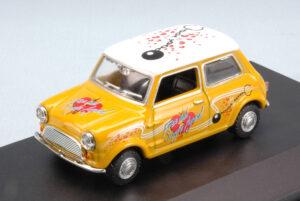 Mini Cooper "Oggi Divorziati" scala 1:43