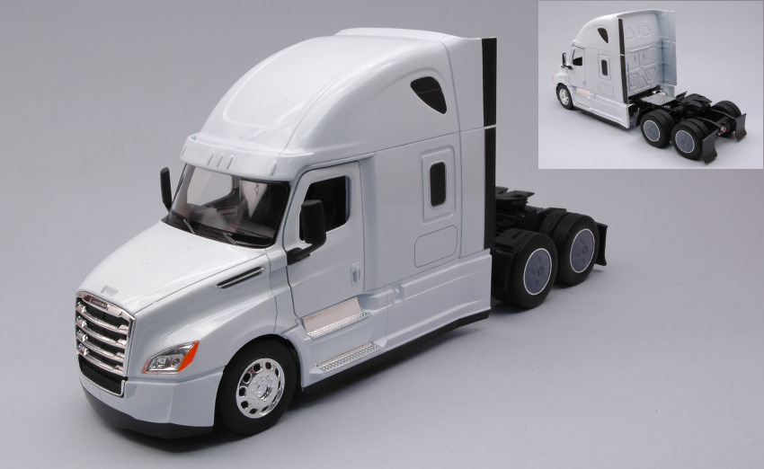 Freightliner Cascadia White 1:32 DS Modellismo Freightliner Cascadia White scala 1:32 Welly