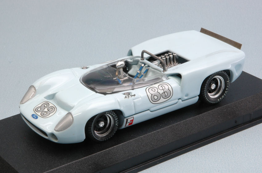 Lola T 70 Spider N.88 38th Nassau Trophy 1966 A.J.Foyt 1:43 DS Modellismo Lola T 70 Spider 38th Nassau scala 1:43