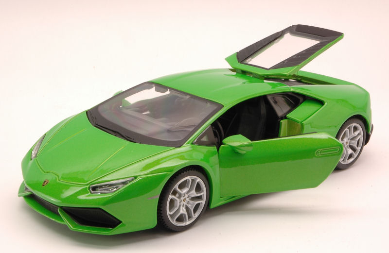 Lamborghini Huracan 2014 Green 1:24 DS Modellismo Lamborghini Huracan 2014 Green scala 1:24