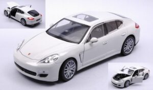 Porsche Panamera 2009 Pearl-White scala 1:24