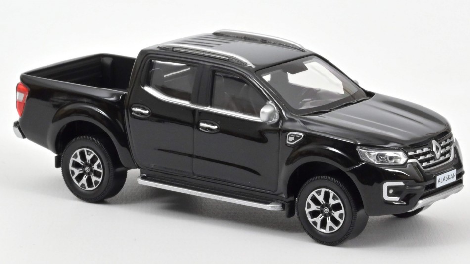 Renault Alaskan 2017 Black 1:43 DS Modellismo Renault Alaskan 2017 Black scala 1:43 Norev