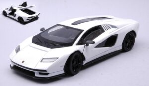 Lamborghini Countach Lpi 800-4 scala 1:24