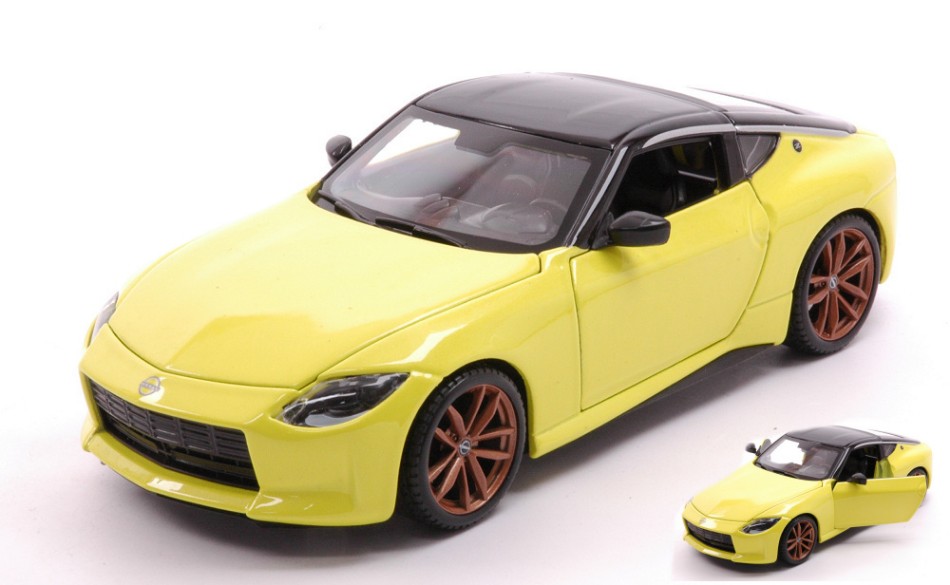 Nissan 400Z 2023 Yellow 1:24 DS Modellismo Nissan 400Z 2023 Yellow scala 1:24 Maisto