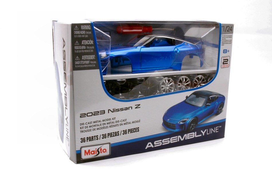 Nissan Z 2023 Kit 1:24 DS Modellismo Nissan Z 2023 Kit scala 1:24 Maisto