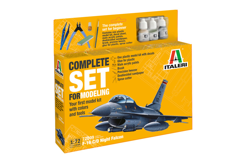F-16 C/D Night Falcon Set Completo Kit 1:72 DS Modellismo F-16 C/D Night Falcon Set scala 1:72