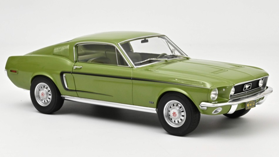 Ford Mustang Fastback GT 1968 Light Green Metallic 1:12 DS Modellismo Ford Mustang Fastback GT 1968 scala 1:12