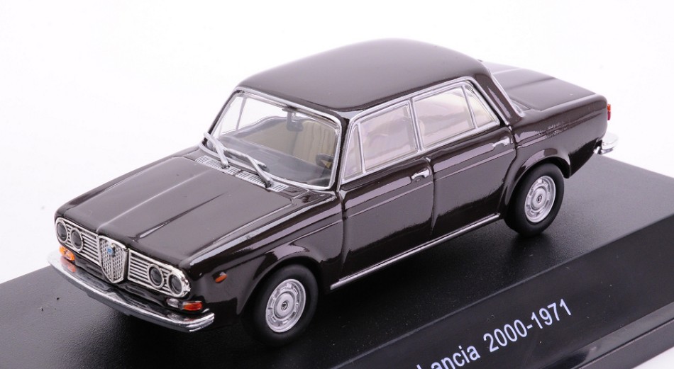 Lancia 2000 1971 Brown 1:43 DS Modellismo Lancia 2000 1971 Brown scala 1:43 Starline