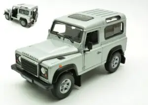 Land Rover Defender 90 1984 scala 1:24