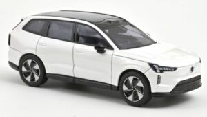 Volvo Ex90 2024 Crystal White scala 1:43