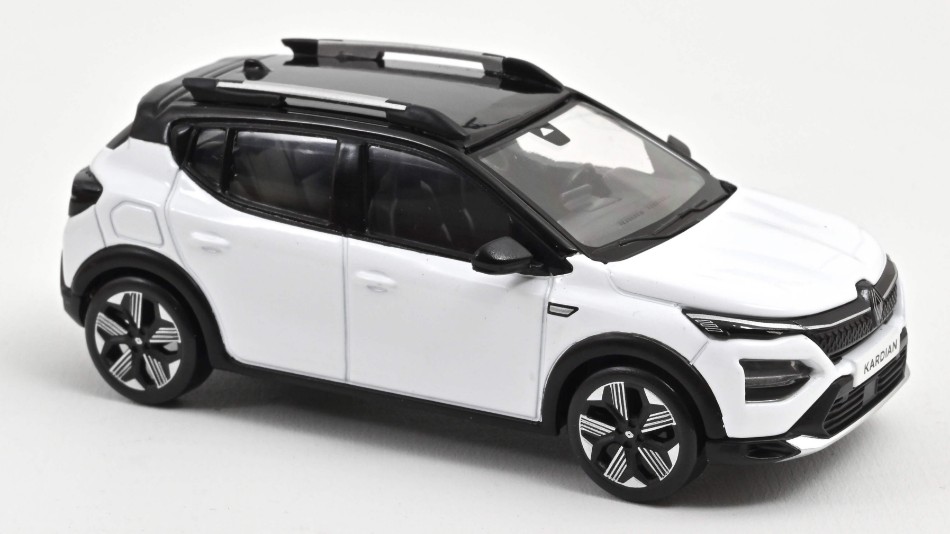 Renault Kardian 2024 Glacier White 1:43 DS Modellismo Renault Kardian 2024 Glacier scala 1:43