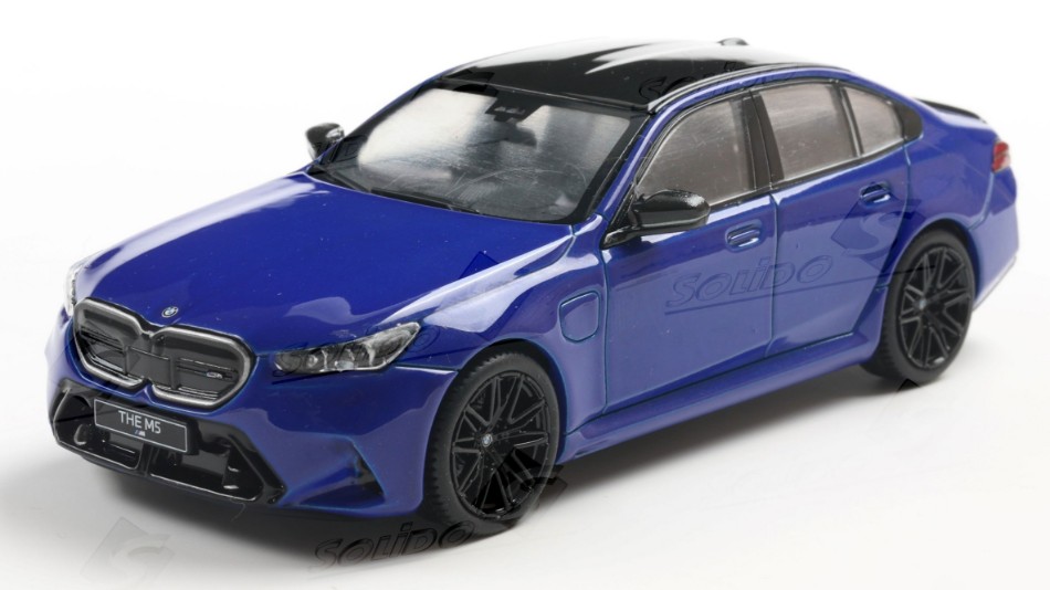 BMW G90 M5 Sedan 2024 Marina
Bay Blue 1:43 DS Modellismo BMW G90 M5 Sedan 2024 Marina Bay scala 1:43