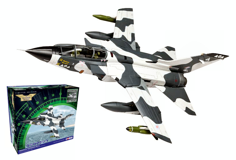 Panavia Tornado GR1AZA371/C, RAF No.II (AC) Sqn. 1:48 DS Modellismo Panavia Tornado GR1AZA371/C, Raf scala 1:48