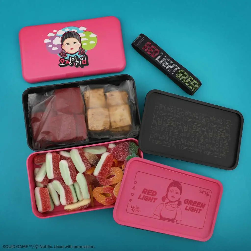 Squid Game Soldier Bento Box DS Modellismo Squid Game Soldier Bento Box CINEREPLICAS