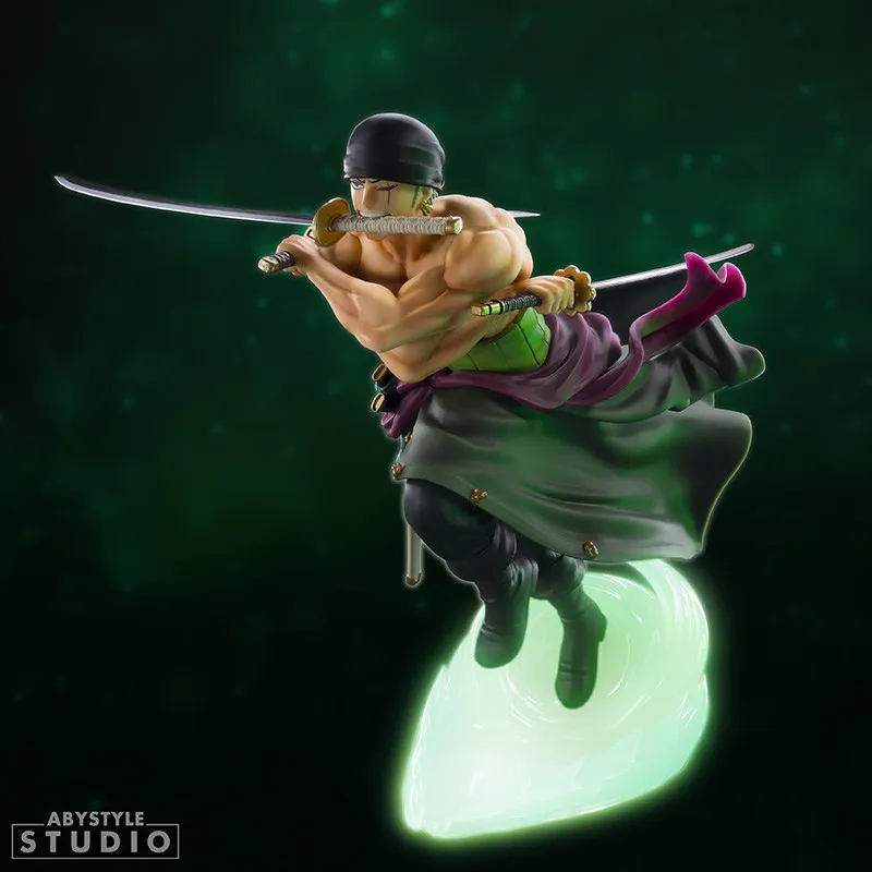 One Piece Zoro Glow IN the Dark 1/10 Super Figure Collection DS Modellismo One Piece Zoro Glow In Dark Super scala 1/10
