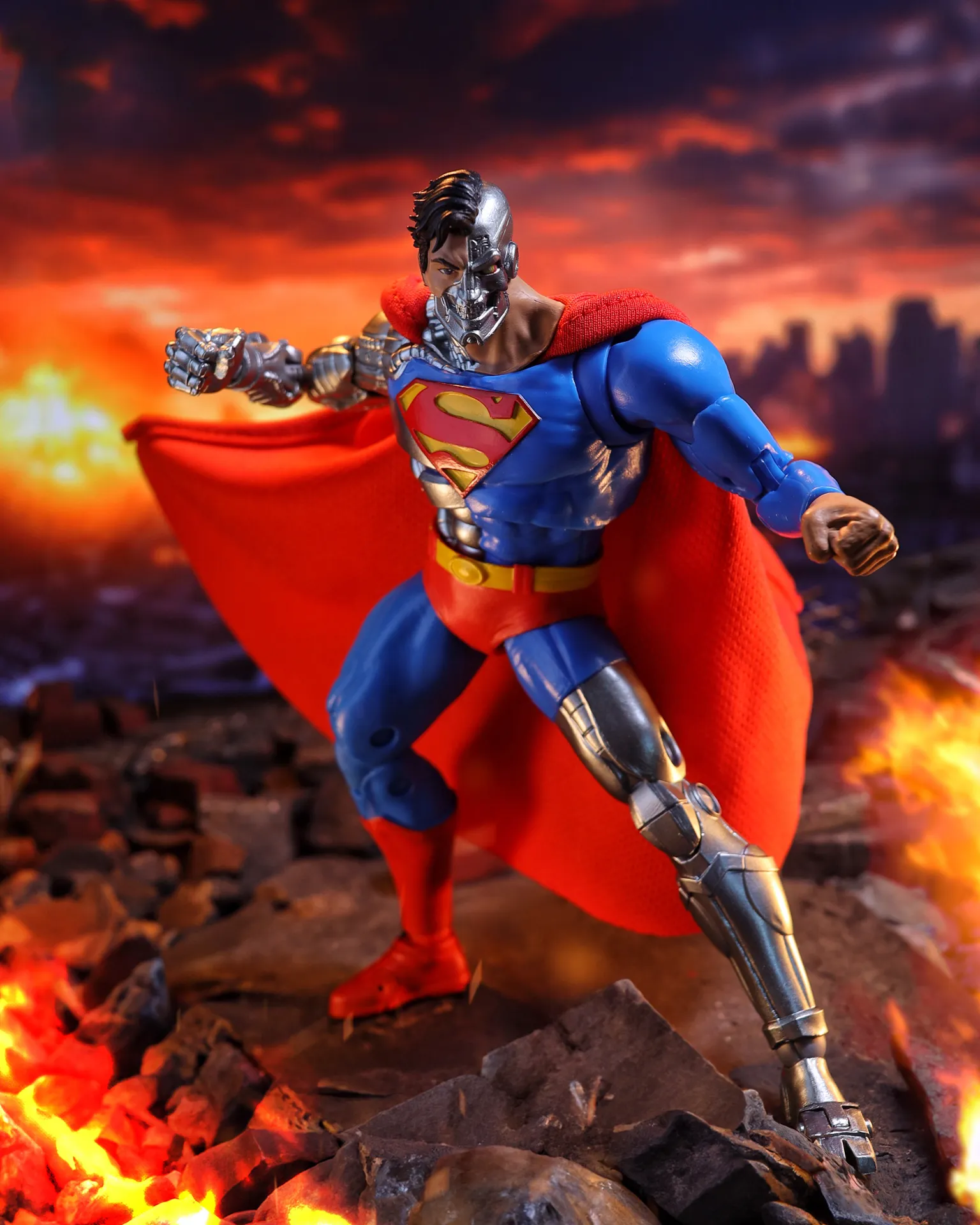 McFarlane Vault DC Multiverse 7INCH Cyborg Superman Action Figure DS Modellismo McFarlane Vault Dc Multiverse 7INCH Cyborg