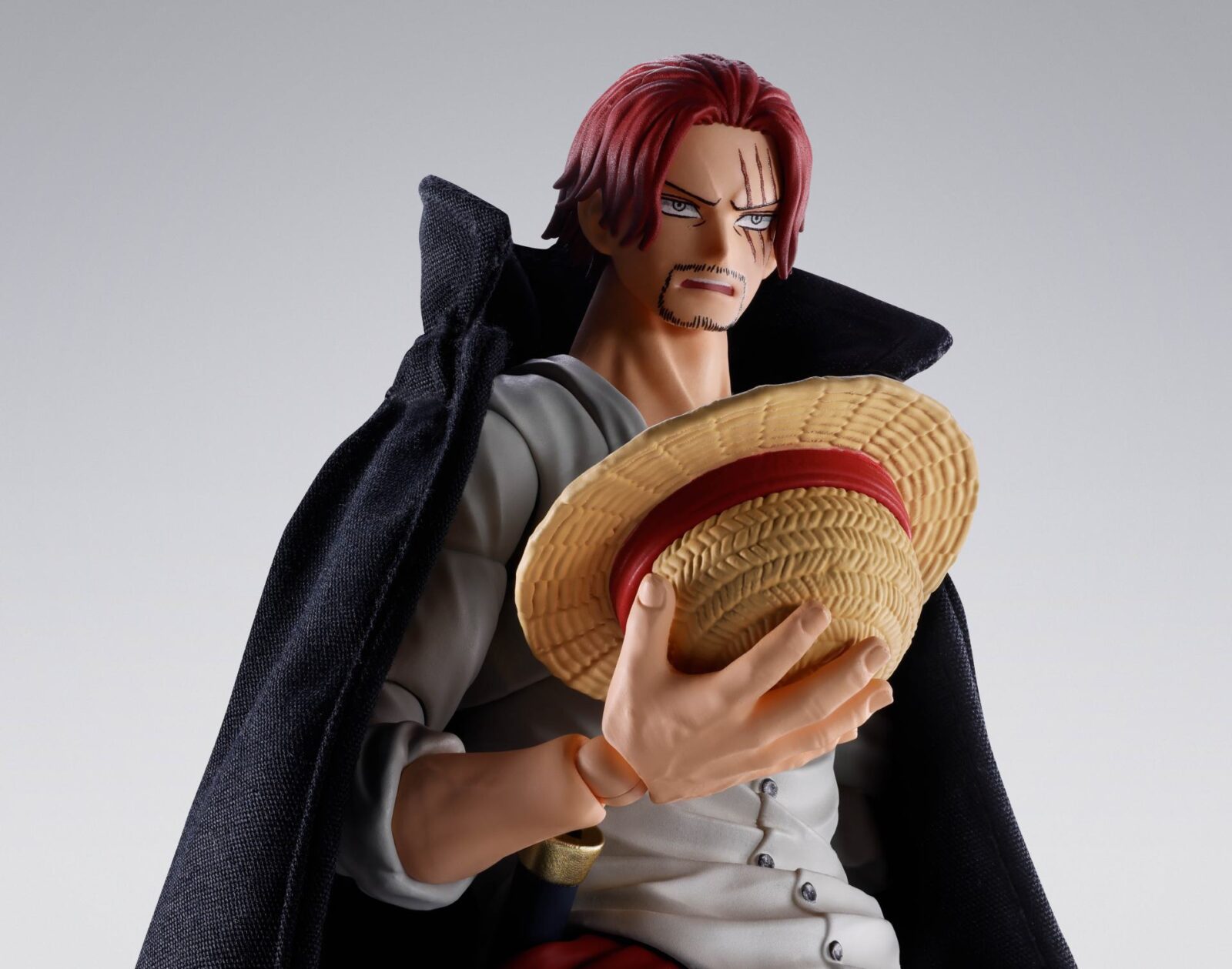One Piece Shanks Marineford S.h.figuarts DS Modellismo One Piece Shanks Marineford S.h.figuarts