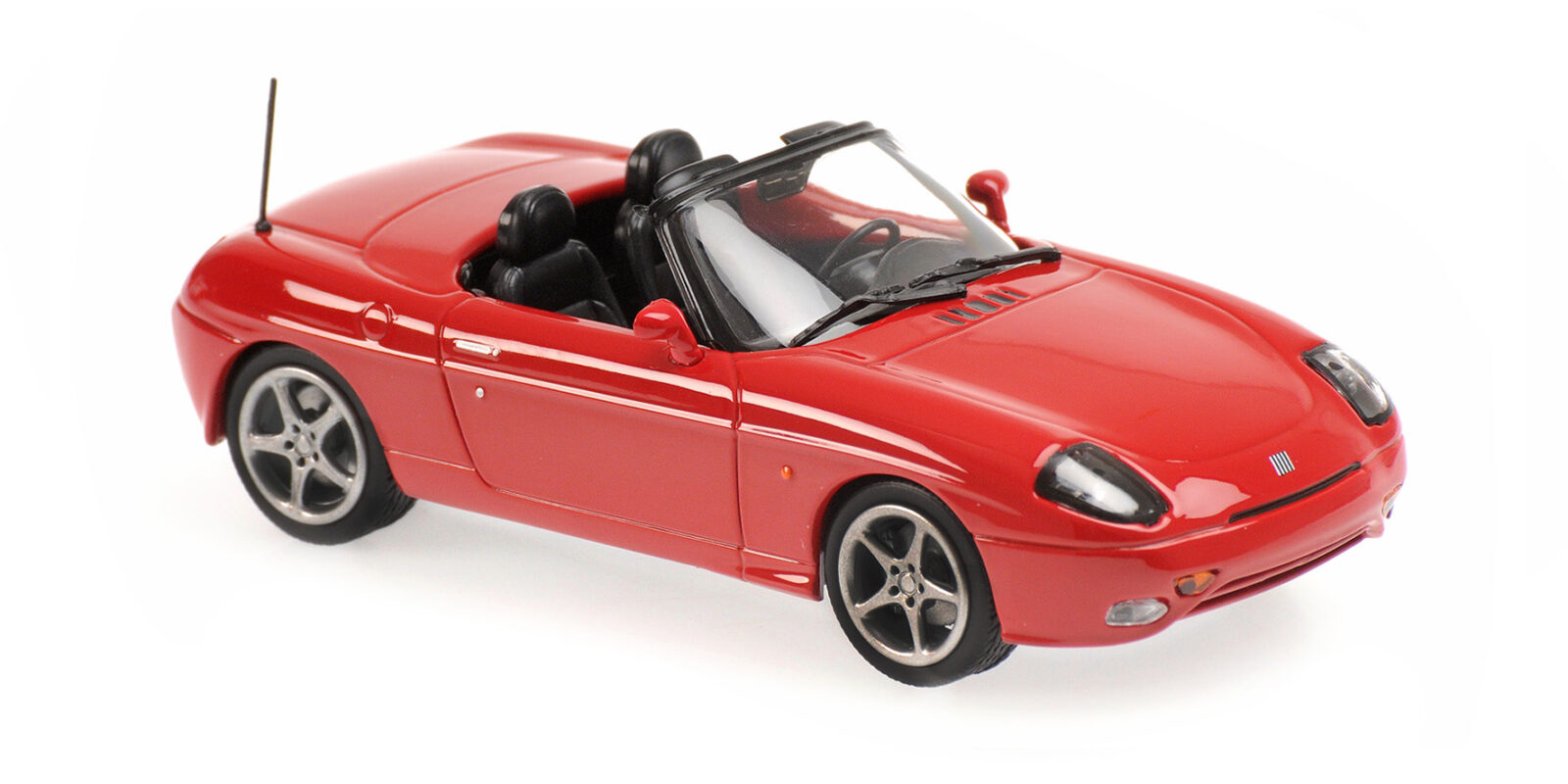 Fiat Barchetta Red 1995 DS Modellismo Fiat Barchetta Red scala 1/43 Minichamps