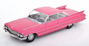 Cadillac Series 62 Coupe Deville scala 1/18