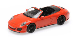 Porsche 911 Carrera 4GTS scala 1/43