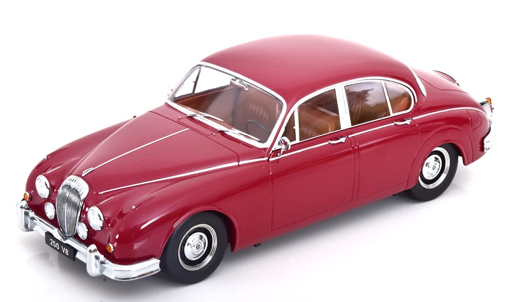 Jaguar Daimler 250 V6 Lhd Red Interieur Brown 1962 DS Modellismo Jaguar Daimler 250 V6 Lhd Red scala 1/18