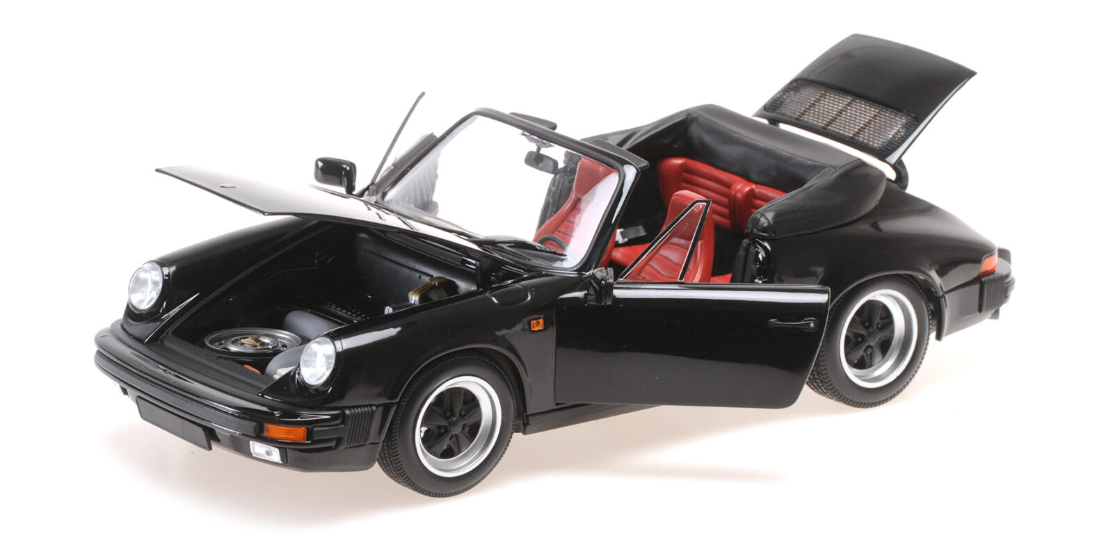 Porsche 911 Carrera 3.2 Cabriolet Black 1983 DS Modellismo Porsche 911 Carrera 3.2 Cabriolet scala 1/18