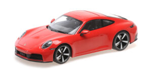 Porsche 911 Carrera Coupe Red scala 1/18
