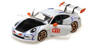 Porsche 911 GT3RS White & Orange scala 1/18