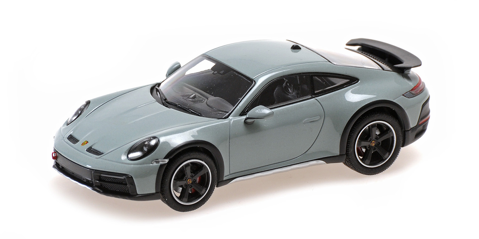 Porsche 911 Dakar Green Metallic 2022 DS Modellismo Porsche 911 Dakar Green Metallic scala 1/43