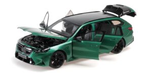 Bmw M5 Touring Green Metallic scala 1/18