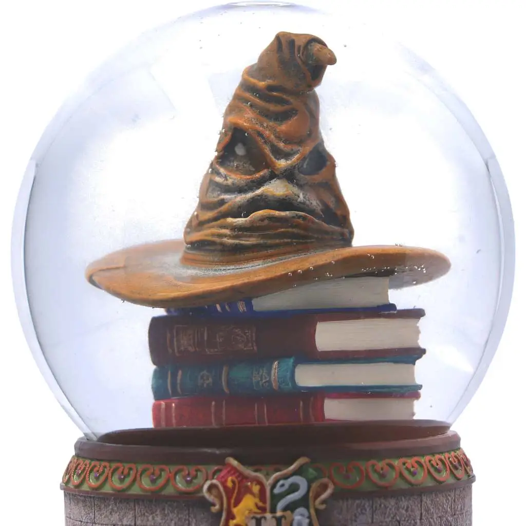 HP First Day AT Hogwarts Snowglobe DS Modellismo HP First Day At Hogwarts Snowglobe