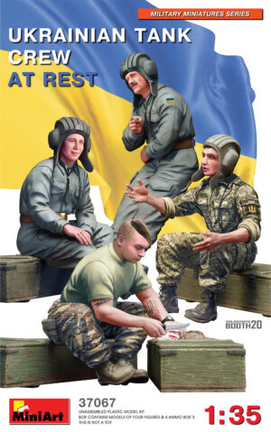 Ukrainian Tank Crew at Rest scala 1/35