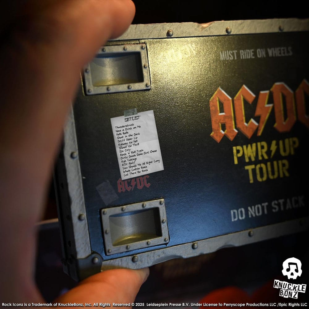Statua Ac/dc Rock Ikonz On Tour Pwr UP Tour Road Case DS Modellismo Statua Ac/dc Rock Ikonz On Tour Pwr Up Tour