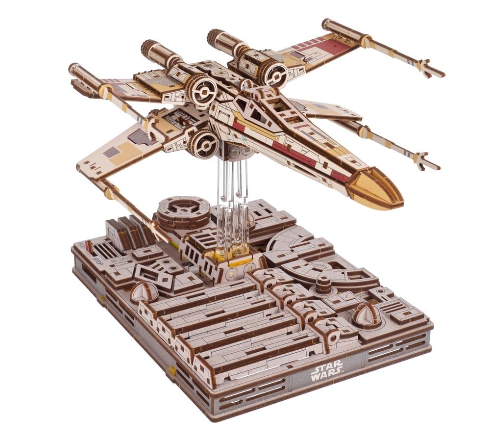Puzzle Star Wars 3D in legno Luke Skywalker's X-Wing Starfighter DS Modellismo Puzzle Star Wars 3D in legno Luke
