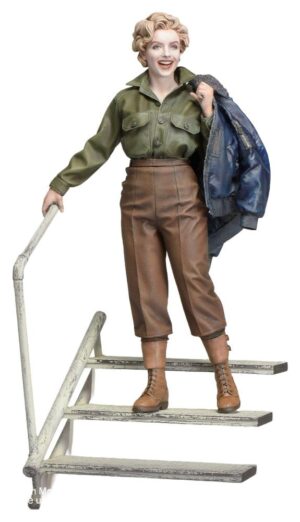 Marilyn Monroe Plastic Model Kit scala 1/8