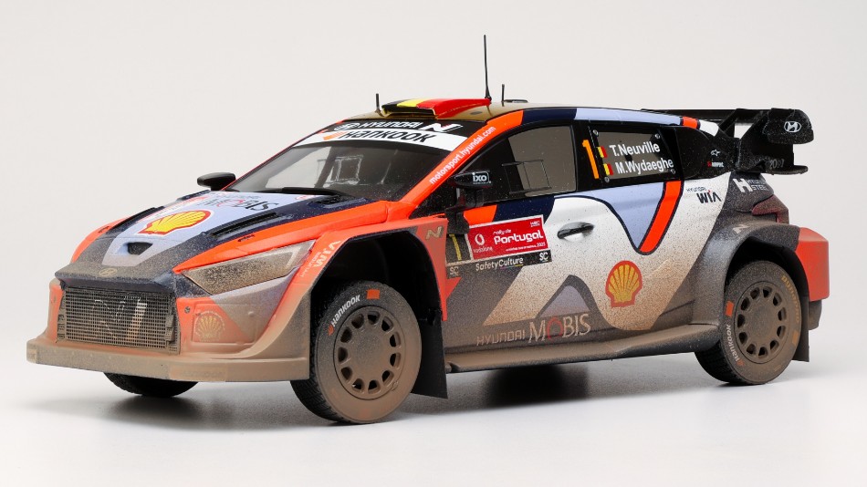 Hyundai i20 N N.1 RALLY1 Portugal 2025 Neuville-Wydaeghe 1:18 DS Modellismo Hyundai i20 N RALLY1 Portugal scala 1:18