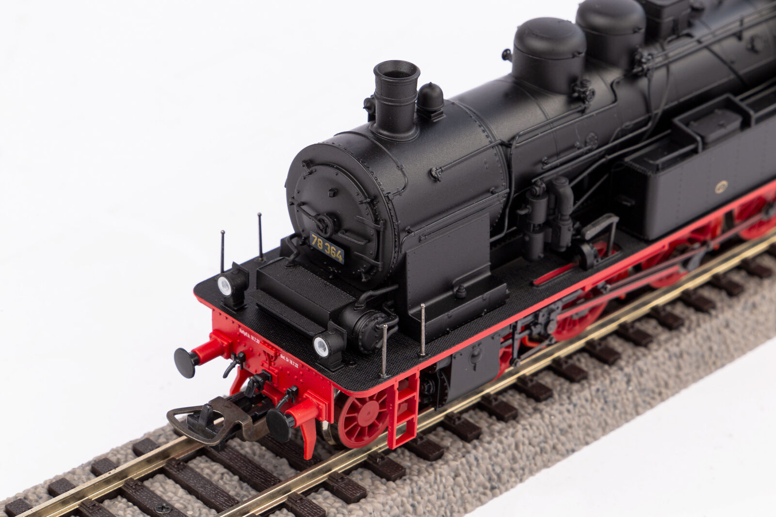Locomotiva a vapore BR 78 DRG Epoca II Scala H0 DS Modellismo Locomotiva a vapore BR 78 DRG Epoca scala H0 - vista 3
