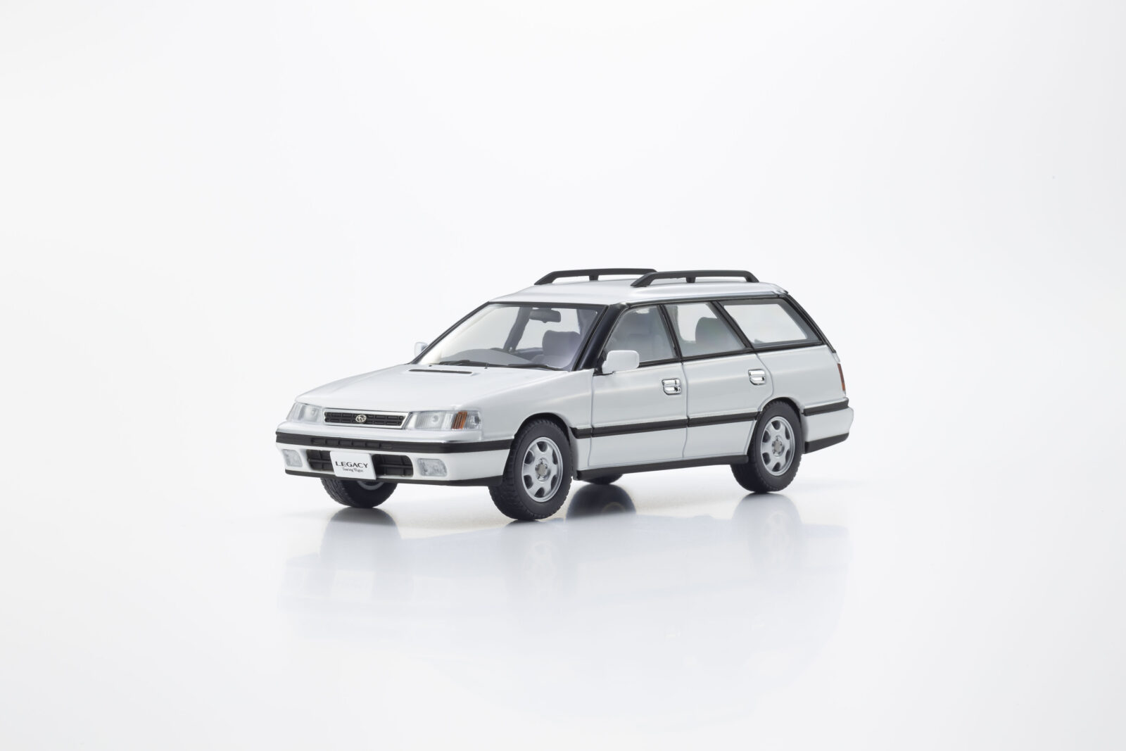 Subaru Legacy Touring Wagon GT DS Modellismo Subaru Legacy Touring Wagon GT scala 1:43