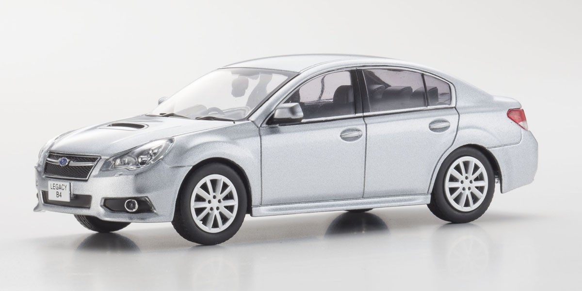 Subaru Legacy B4 DS Modellismo Subaru Legacy B4 scala 1:43 Kyosho