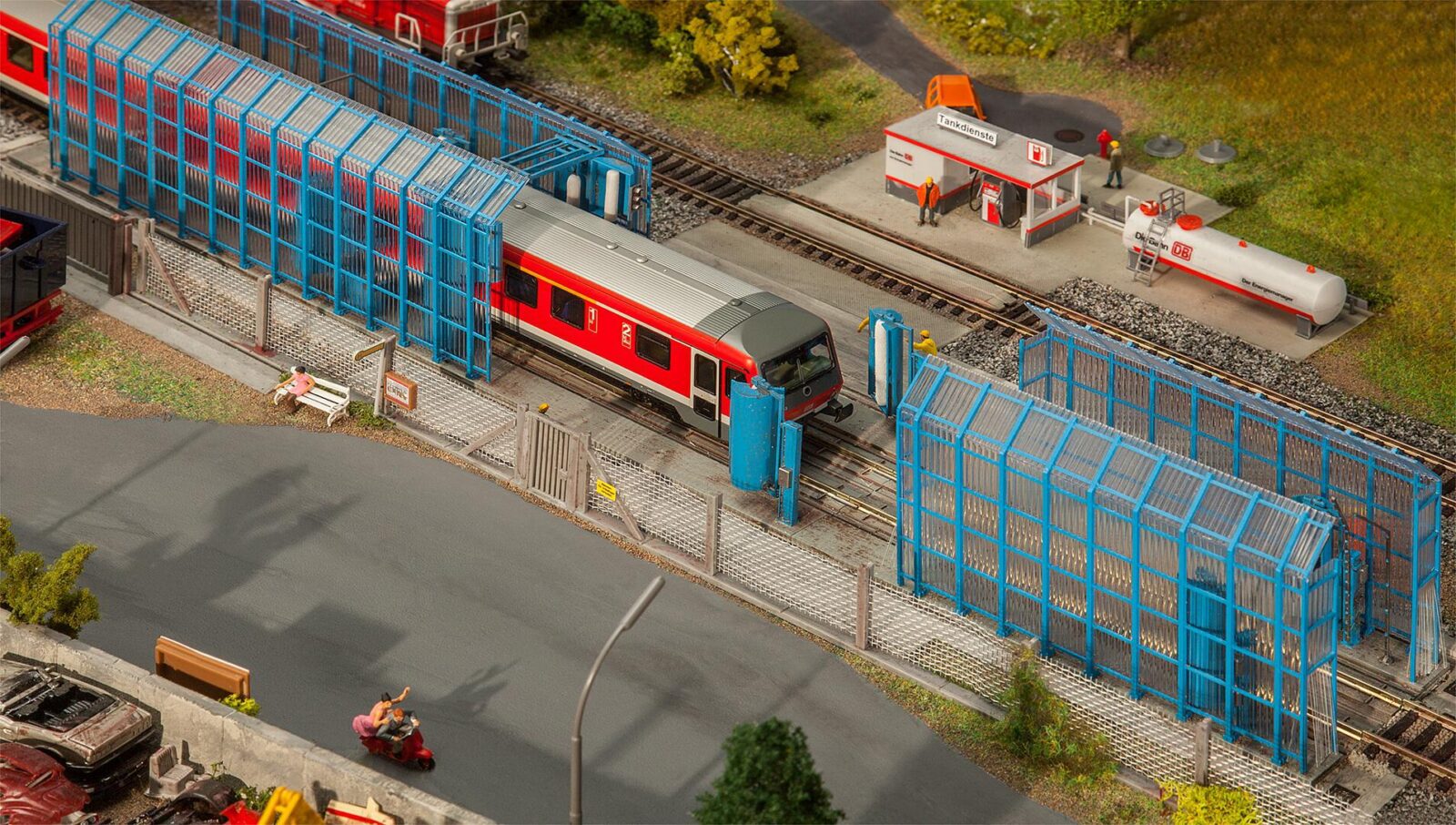 Impianto di lavaggio treni Scala H0 DS Modellismo Impianto di lavaggio treni scala H0 Faller