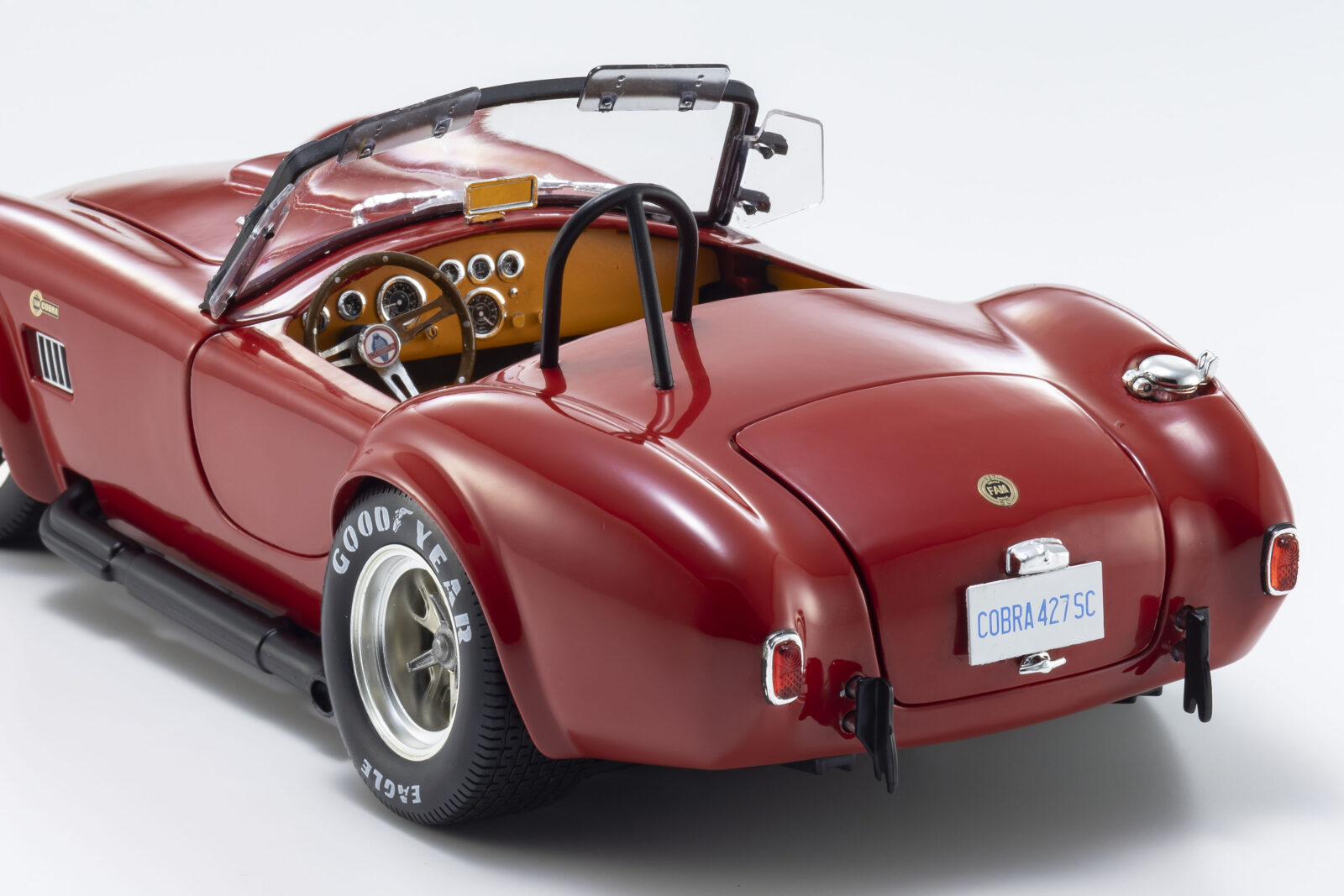 Shelby Cobra 427/C - FAM Edition Ferraris DS Modellismo Shelby Cobra 427/C FAM Ferraris scala 1:18