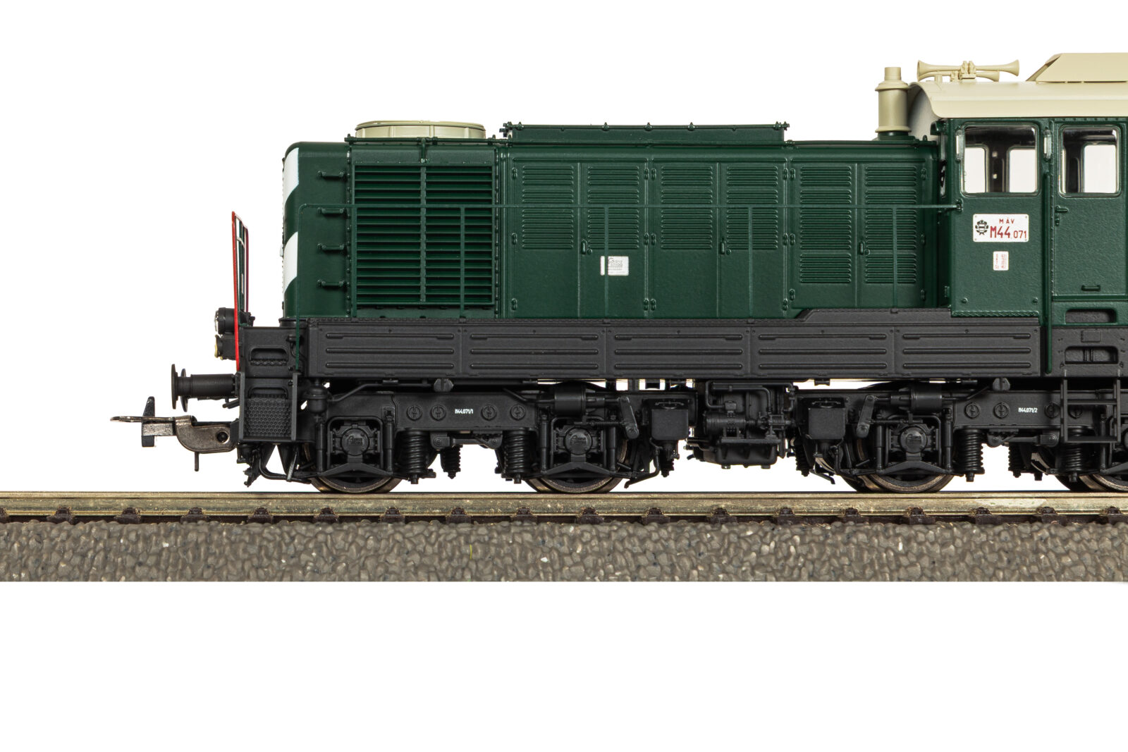 Locomotiva Diesel M44 MAV Epoca III Scala H0 DS Modellismo Locomotiva Diesel M44 MAV Epoca III scala H0