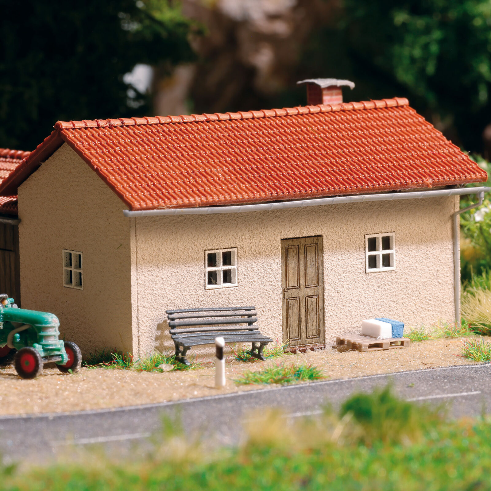 Officina con Capannone DS Modellismo Officina Capannone scala 1:43 Busch