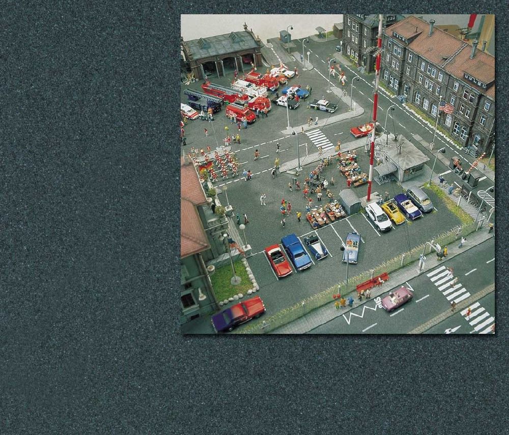 Piazza d'asfalto DS Modellismo Piazza d'asfalto Busch