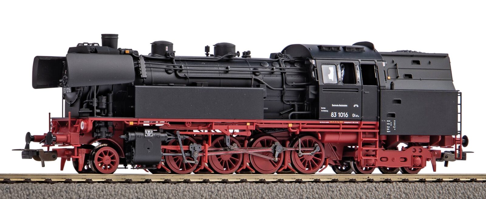 Locomotiva a vapore BR 83.10 DR Epoca III Scala H0 DS Modellismo Locomotiva a vapore BR 83.10 DR scala H0