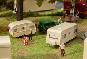 Set di caravan scala H0 Faller
